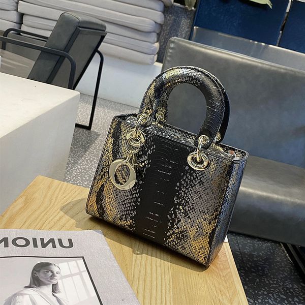 designer bags female 2022 new fashion high-grade snake pattern diana texture handbag versatile one shoulder msenger
designer bags female 2022 new fashion high-grade snake pattern diana texture handbag versatile one shoulder msenger