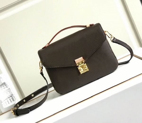 card holders luxurys designers bags messenger bag men women totes printing letter shoulder crossbody 40780-1, Brown;gray
card holders luxurys designers bags messenger bag men women totes printing letter shoulder crossbody 40780-1, Brown;gray