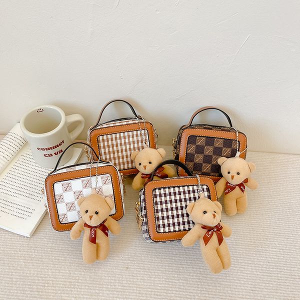 luxury children plaid square handbags kids cute bear pendant one shouder bag girls crossbody cosmetics bags purse q8173, Black
luxury children plaid square handbags kids cute bear pendant one shouder bag girls crossbody cosmetics bags purse q8173, Black