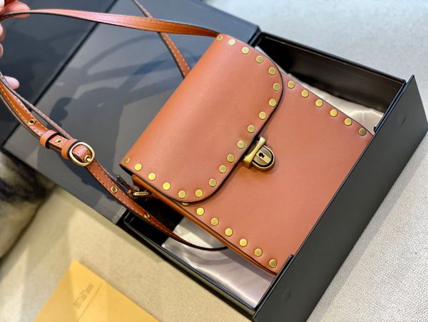 women's fashion brand designer shoulder bags genuine leather buckle mobile phone card bag wedding dinner shopping messenger bag
women's fashion brand designer shoulder bags genuine leather buckle mobile phone card bag wedding dinner shopping messenger bag
