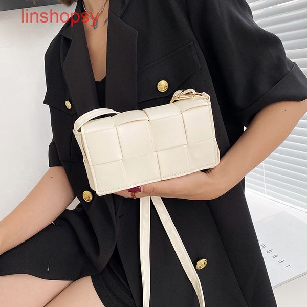 bottegas bags venetas cassette handbags evening net red fashion new women's ba aeq9
bottegas bags venetas cassette handbags evening net red fashion new women's ba aeq9