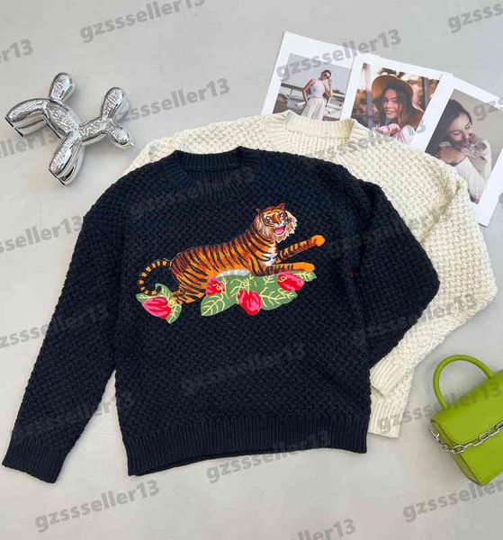 designer womens sweaters fashion brand botanical animal print pullover knit sweater autumn and winter high-quality long sleeves, White;black
designer womens sweaters fashion brand botanical animal print pullover knit sweater autumn and winter high-quality long sleeves, White;black