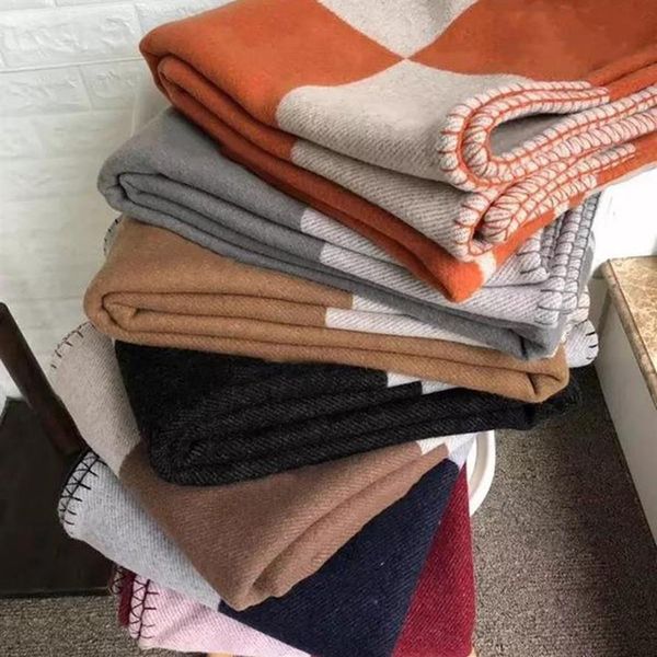140 170cm letter blanket 800g pcs luxury soft wool scarf shawl portable warm plaid sofa bed fleece spring autumn women throw blankets 52250
140 170cm letter blanket 800g pcs luxury soft wool scarf shawl portable warm plaid sofa bed fleece spring autumn women throw blankets 52250