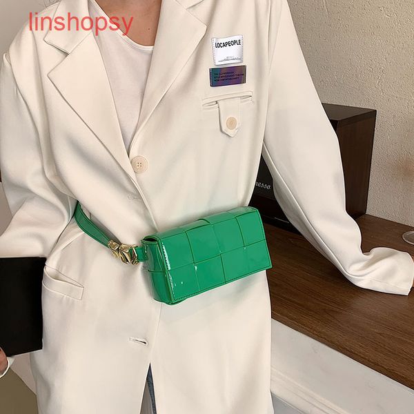 bottegas bags venetas cassette handbags evening bag female 2022 winter new kor
bottegas bags venetas cassette handbags evening bag female 2022 winter new kor