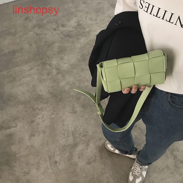 bottegas bags venetas cassette handbags evening foreign style female 2022 new
bottegas bags venetas cassette handbags evening foreign style female 2022 new