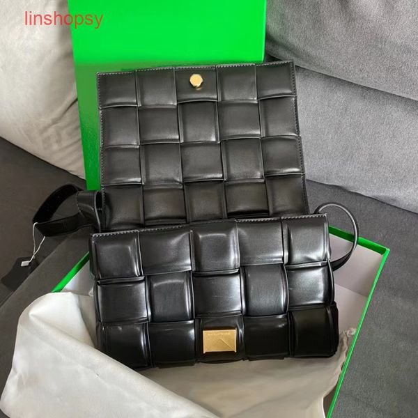 bottegas bags venetas cassette handbags evening leather women bag pillow light
bottegas bags venetas cassette handbags evening leather women bag pillow light