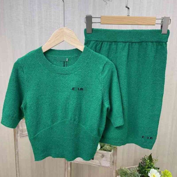 women's knits tees cattle fashion green letter jacquard round neck short sleeve knit t shirt super a half skirt two piece set, White
women's knits tees cattle fashion green letter jacquard round neck short sleeve knit t shirt super a half skirt two piece set, White
