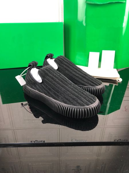 2022 the latest super popular couple casual shoes are versatile and can be worn in all seasons euro women's size 35-39 men's size, Black;white
2022 the latest super popular couple casual shoes are versatile and can be worn in all seasons euro women's size 35-39 men's size, Black;white