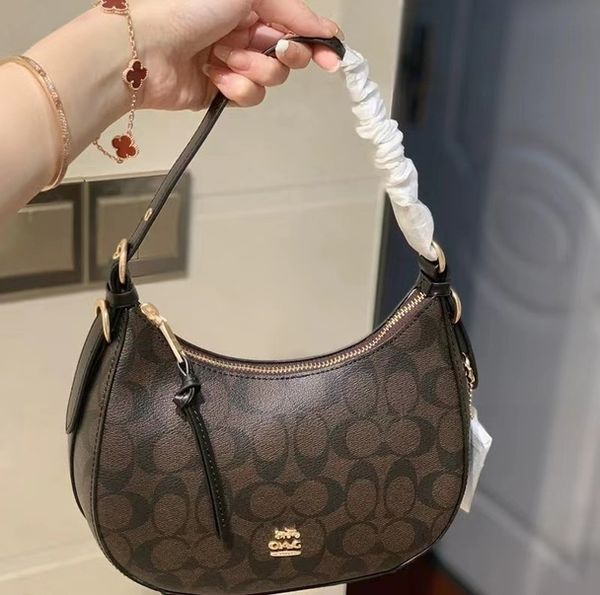 luxuries designers women coch bag cochs crossbody handbag shoulder totes bags cc designer handbags tote purses wallet 5vsj
luxuries designers women coch bag cochs crossbody handbag shoulder totes bags cc designer handbags tote purses wallet 5vsj