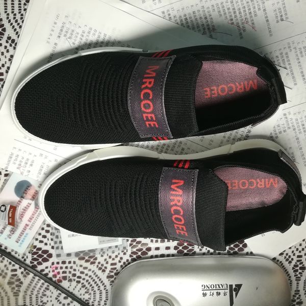 designer mrcoee women men fashion shoes black red luxury mrcoees flat shoes with box
designer mrcoee women men fashion shoes black red luxury mrcoees flat shoes with box