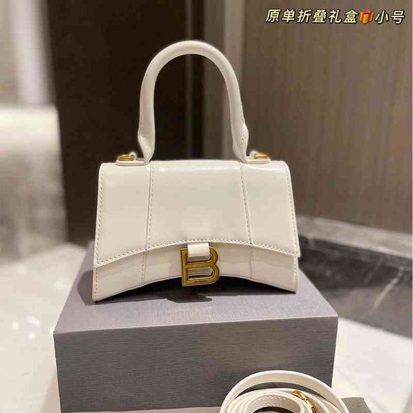 designer bags baleciga's classic brand woman's handbag hourglass bag fashion handy messenger women high grade luxury bags star fas
designer bags baleciga's classic brand woman's handbag hourglass bag fashion handy messenger women high grade luxury bags star fas