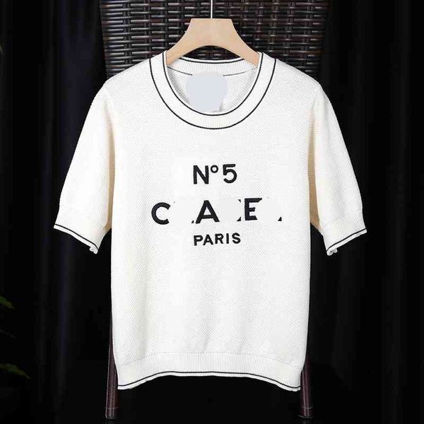women's knits tees early autumn small fragrance classic letter jacquard contrast color round neck knit fresh t shirt female, White
women's knits tees early autumn small fragrance classic letter jacquard contrast color round neck knit fresh t shirt female, White