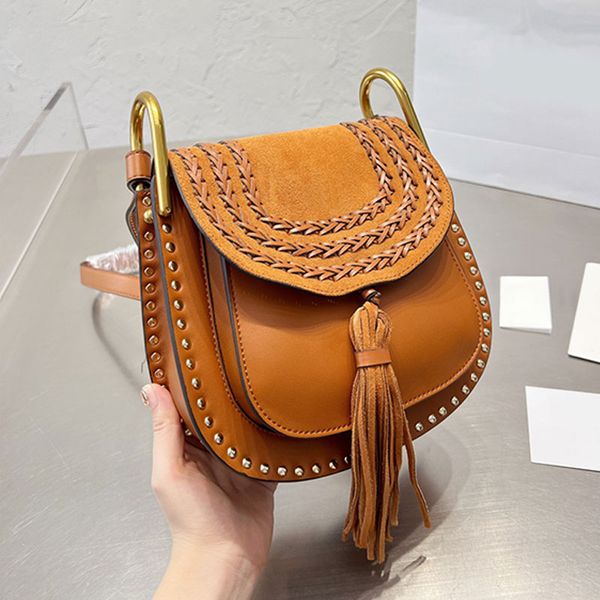 tassels crossbody horseshoe bags weave women vintage handbags rivet shoulder bags crochet flap purse cowhide genuine leather multicolor pouc
tassels crossbody horseshoe bags weave women vintage handbags rivet shoulder bags crochet flap purse cowhide genuine leather multicolor pouc