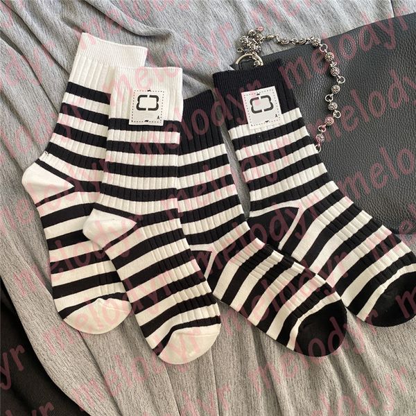 stripe stocking breathable long socks home clothing letter print cotton stockings high elastic skateboard socks, Blue;gray
stripe stocking breathable long socks home clothing letter print cotton stockings high elastic skateboard socks, Blue;gray