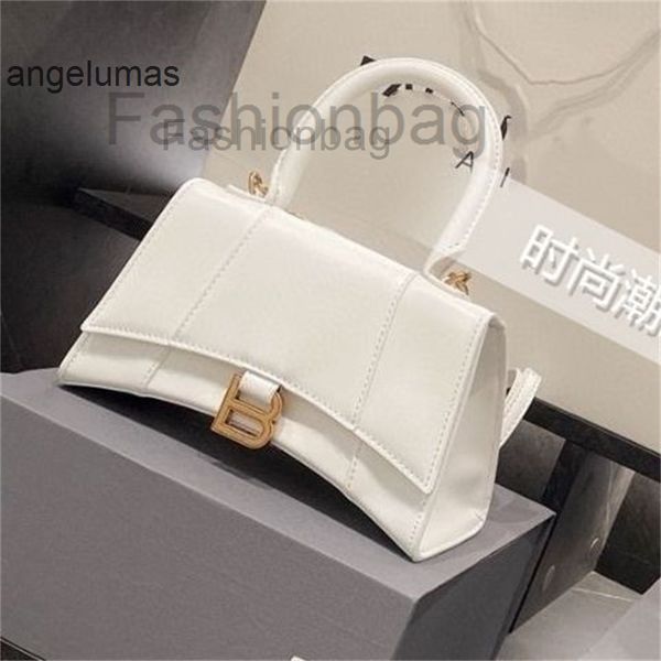 pattern balenciga hourglass fashion woman bag handbag bags show french leather designer shoulder 2022 crocodile single xehn trend
pattern balenciga hourglass fashion woman bag handbag bags show french leather designer shoulder 2022 crocodile single xehn trend