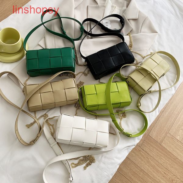 bottegas bags venetas cassette handbags evening bag 2022 new fashion summer me mn7z
bottegas bags venetas cassette handbags evening bag 2022 new fashion summer me mn7z