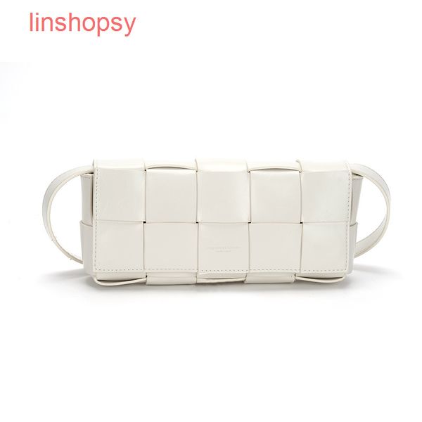 bottegas bags venetas cassette handbags evening woven pillow 2022 spring and s
bottegas bags venetas cassette handbags evening woven pillow 2022 spring and s