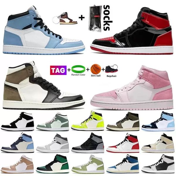wholesale designer shoes skateboard sneakers runnings sport outside classic casual men women leather embroidered black rouges for platform d
wholesale designer shoes skateboard sneakers runnings sport outside classic casual men women leather embroidered black rouges for platform d