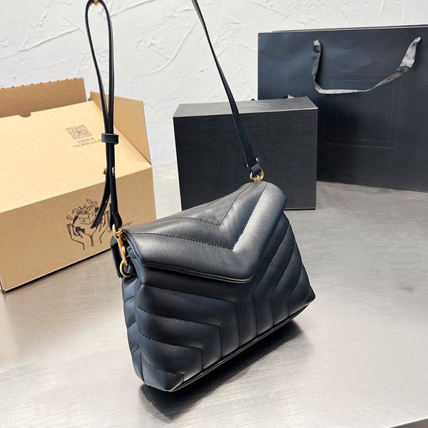 designer handbags luxury bags fashion crossbody shoulder bags causal leather women messenger travel handbag
designer handbags luxury bags fashion crossbody shoulder bags causal leather women messenger travel handbag