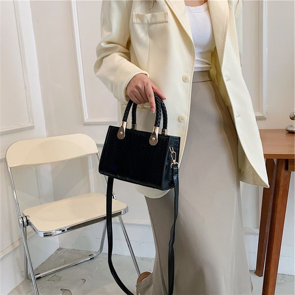 designer bags this year's popular women's 2022 new summer crocodile pattern tote large capacity portable single shoulder msenger
designer bags this year's popular women's 2022 new summer crocodile pattern tote large capacity portable single shoulder msenger