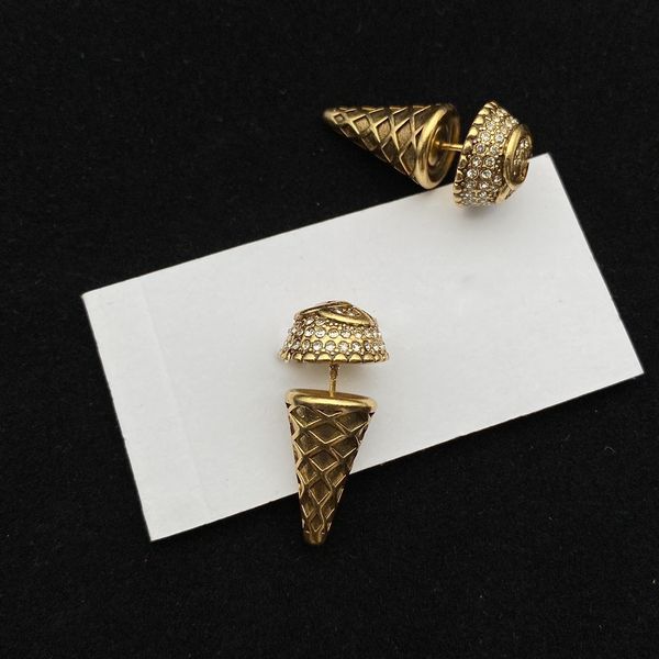 fashion ladies designer studs brand designer earrings wedding party jewelry, Golden;silver
fashion ladies designer studs brand designer earrings wedding party jewelry, Golden;silver