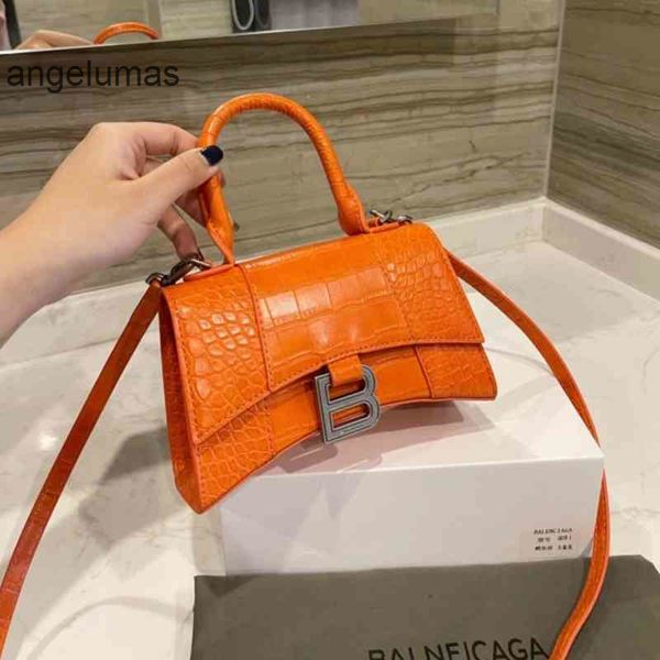 handbags hourglass woman bag balenciga messenger ylnt women's bags designer hand pattern crocodile classic fashion luxury
handbags hourglass woman bag balenciga messenger ylnt women's bags designer hand pattern crocodile classic fashion luxury