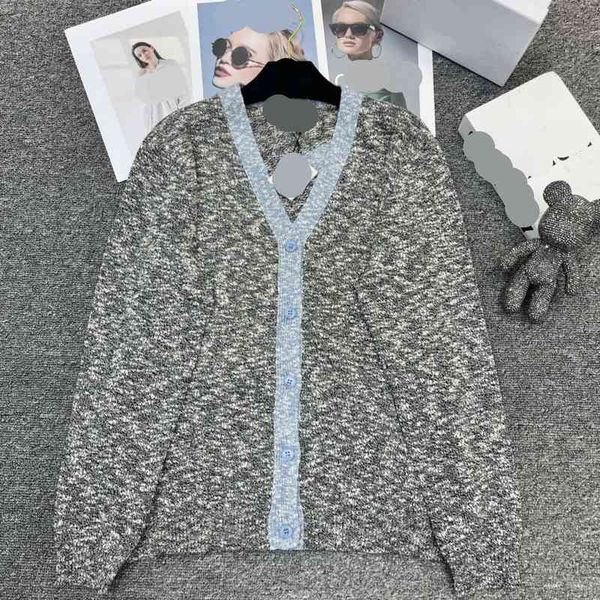 women's knits tees l e autumn and winter fashionable flower gray contrast color back geometric jacquard v neck knitted cardigan loose c, White
women's knits tees l e autumn and winter fashionable flower gray contrast color back geometric jacquard v neck knitted cardigan loose c, White