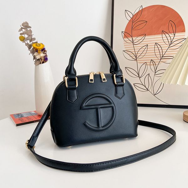 designer bags female 2022 new fashion shell large capacity portable popular net red single shoulder oblique cross small square
designer bags female 2022 new fashion shell large capacity portable popular net red single shoulder oblique cross small square