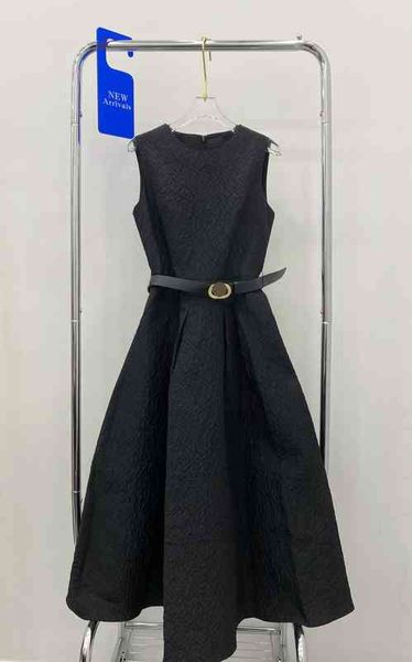 casual dresses d fashion in summer thin fluffy and large skirt french hepburn style three dimensional jacquard black dress female, Black;gray
casual dresses d fashion in summer thin fluffy and large skirt french hepburn style three dimensional jacquard black dress female, Black;gray