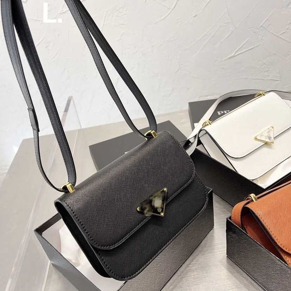 evening bags 2022 new p cow leather single shoulder messenger bag fashion classic casual women's postman small square
evening bags 2022 new p cow leather single shoulder messenger bag fashion classic casual women's postman small square