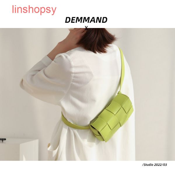 bottegas bags venetas cassette handbags evening 2022 new cassette women leathe xfrt
bottegas bags venetas cassette handbags evening 2022 new cassette women leathe xfrt