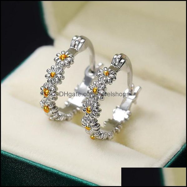 ear cuff fashion two tone daisy clip earrings simple design 925 sier plated ear for women ladies party jewelry drop delivery 2021 jewe dhndk, Silver
ear cuff fashion two tone daisy clip earrings simple design 925 sier plated ear for women ladies party jewelry drop delivery 2021 jewe dhndk, Silver