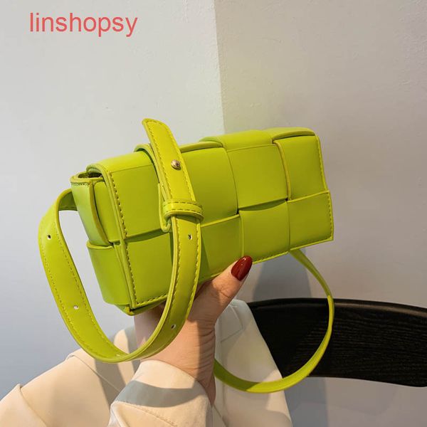 bottegas bags venetas cassette handbags evening premium women's versatile 2022 ikqy
bottegas bags venetas cassette handbags evening premium women's versatile 2022 ikqy