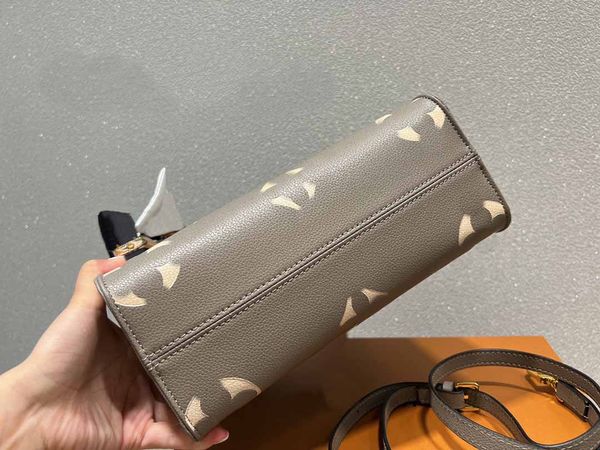 dinner party bag casual designer onthego hand womencommuter s classic printing pattern tz travel ribbon tote fashion luxury large gdzu
dinner party bag casual designer onthego hand womencommuter s classic printing pattern tz travel ribbon tote fashion luxury large gdzu