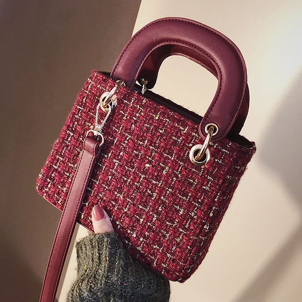 designer bags 2019 new autumn and winter fashion woolen cross bag evening clutches discount luxury handbags
designer bags 2019 new autumn and winter fashion woolen cross bag evening clutches discount luxury handbags
