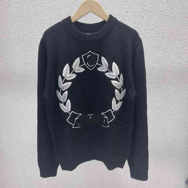 women's knits tees autumn winter b classic wreath letter embroidery round neck knit loose and lazy style men women, White
women's knits tees autumn winter b classic wreath letter embroidery round neck knit loose and lazy style men women, White