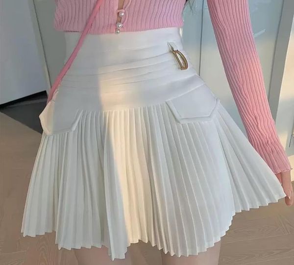 skirts women's black pleated women high waist mini skirt metal letter d design a-line clubwear korean streetwear show casual
skirts women's black pleated women high waist mini skirt metal letter d design a-line clubwear korean streetwear show casual