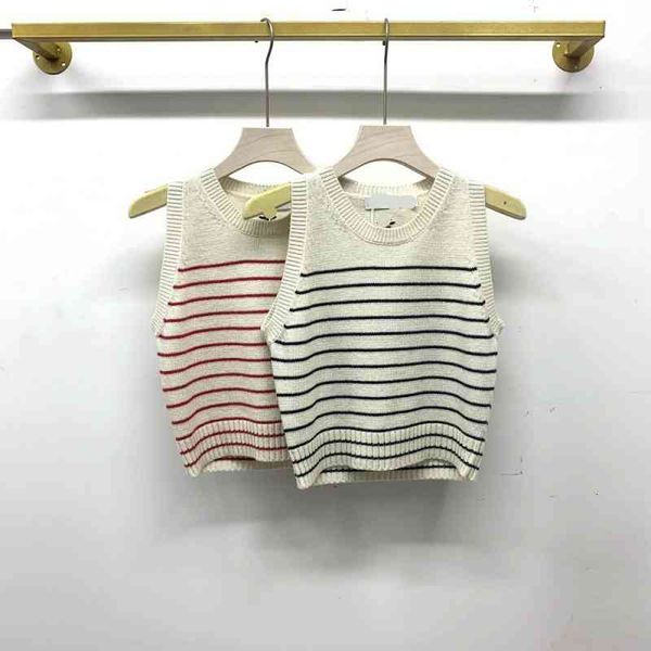 women's knits tees d family cattle fashion stripe little bee letter embroidery wool knitted vest slim and age reducing blouse women, White
women's knits tees d family cattle fashion stripe little bee letter embroidery wool knitted vest slim and age reducing blouse women, White