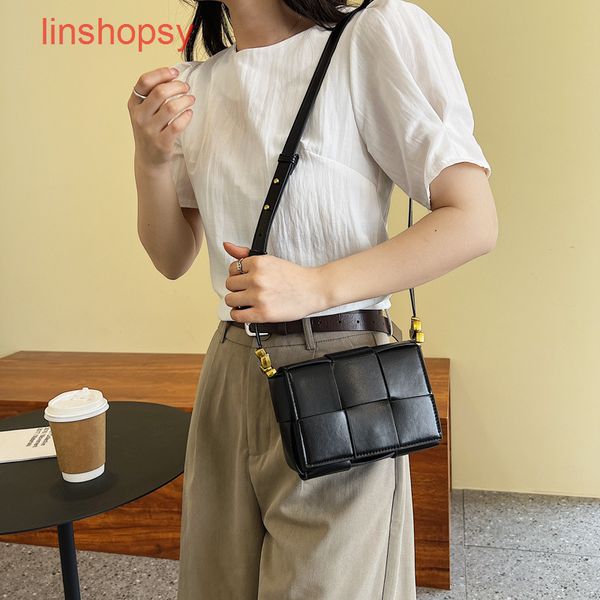 bottegas bags venetas cassette handbags evening pu women women's 2022 summer v bcjr
bottegas bags venetas cassette handbags evening pu women women's 2022 summer v bcjr