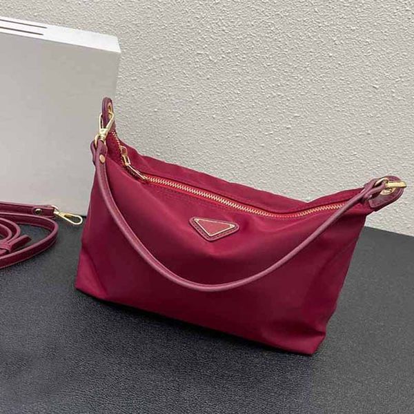 bags designer tote women handbag fashion shoulder bag luxury crossbody wallet phone bag low profile atmospheric soft to the touch unique wat
bags designer tote women handbag fashion shoulder bag luxury crossbody wallet phone bag low profile atmospheric soft to the touch unique wat
