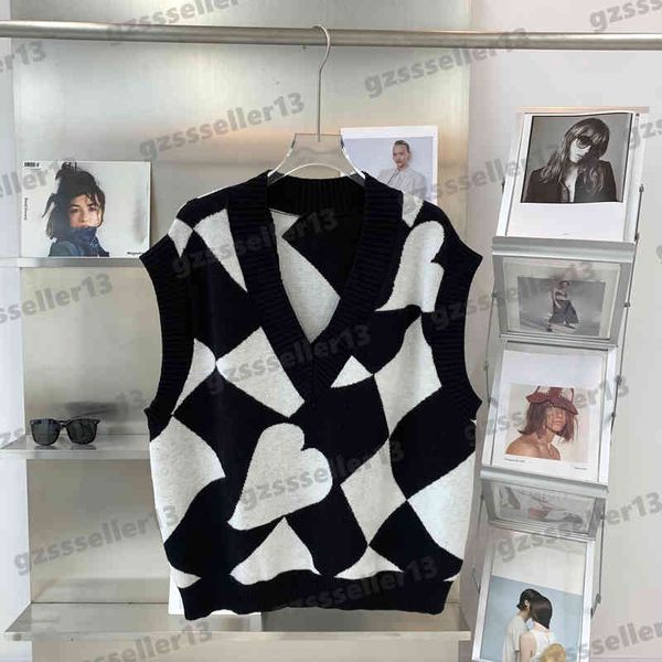 designer womens sweaters knitted vest autumn cold protection warm bottoming shirt 2022aw patchwork sleeveless ladies, White;black
designer womens sweaters knitted vest autumn cold protection warm bottoming shirt 2022aw patchwork sleeveless ladies, White;black