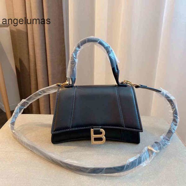 bag balenciga handbags crocodile fashionable hourglass woman female leather designer bags single shoulder handbag messenger luxury
bag balenciga handbags crocodile fashionable hourglass woman female leather designer bags single shoulder handbag messenger luxury
