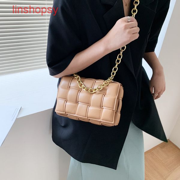 bottegas bags venetas cassette handbags evening woven plaid women's 2022 new n
bottegas bags venetas cassette handbags evening woven plaid women's 2022 new n