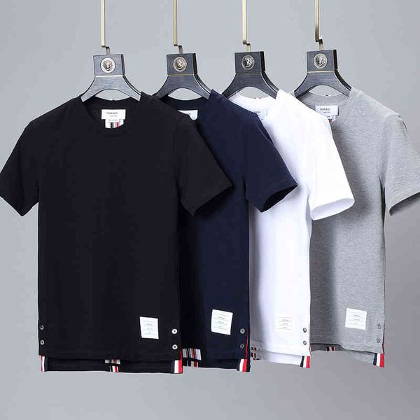 designer t shirt thom brow's summer tb tom back red white and blue vertical stripe round neck fit short sleeve male female couples pure, White;black
designer t shirt thom brow's summer tb tom back red white and blue vertical stripe round neck fit short sleeve male female couples pure, White;black