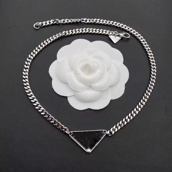 luxury designer necklace love fashion jewelry women chain stainless steel silver pendants triangle charm lovers design jewellery w226j
luxury designer necklace love fashion jewelry women chain stainless steel silver pendants triangle charm lovers design jewellery w226j