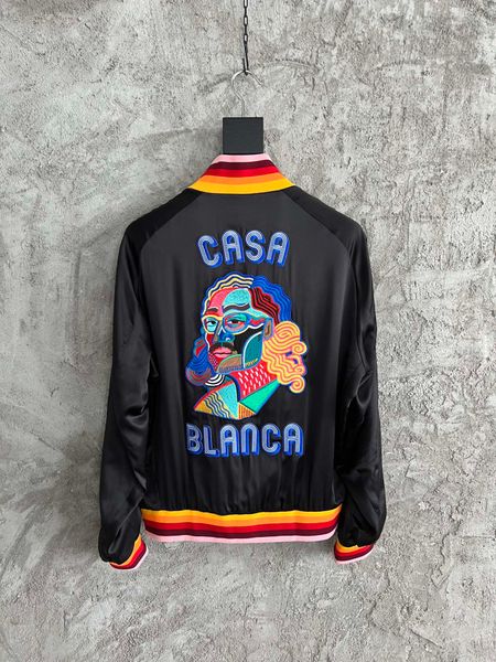 new exquisite embroidered black jacket autumn winter fashion contrast color baseball collar zipper jackets silk material mens designer jacke, Black;brown
new exquisite embroidered black jacket autumn winter fashion contrast color baseball collar zipper jackets silk material mens designer jacke, Black;brown