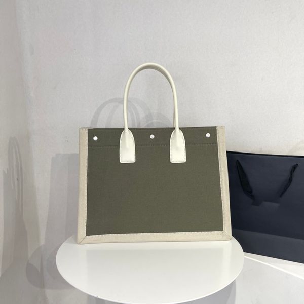 cosmetic bags cases evening bags on the go onthego women luxurys designers crossbody bags womens handbags purse tote bag ladies casual tote
cosmetic bags cases evening bags on the go onthego women luxurys designers crossbody bags womens handbags purse tote bag ladies casual tote
