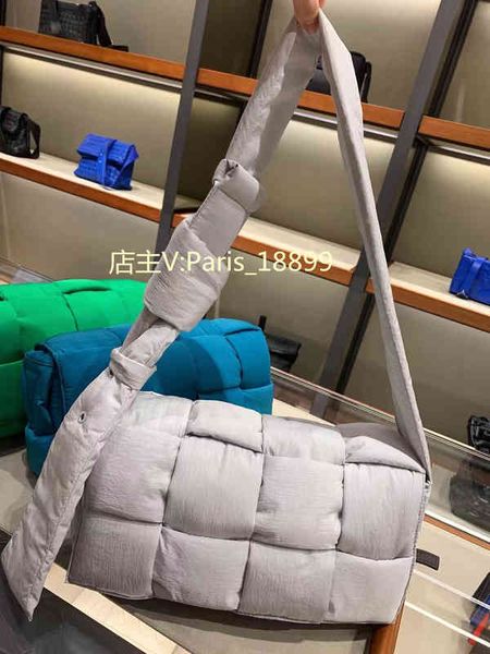 bag bottegas handbags jodie cassette buy nylon pillow bag super soft messenger woven single shoulder bag
bag bottegas handbags jodie cassette buy nylon pillow bag super soft messenger woven single shoulder bag