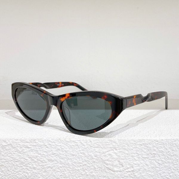 twisted temples designer sunglasses fashion party men woman twist legs letter sunglass 0207s beach sun glasses brand adumbral small cat eye, White;black
twisted temples designer sunglasses fashion party men woman twist legs letter sunglass 0207s beach sun glasses brand adumbral small cat eye, White;black