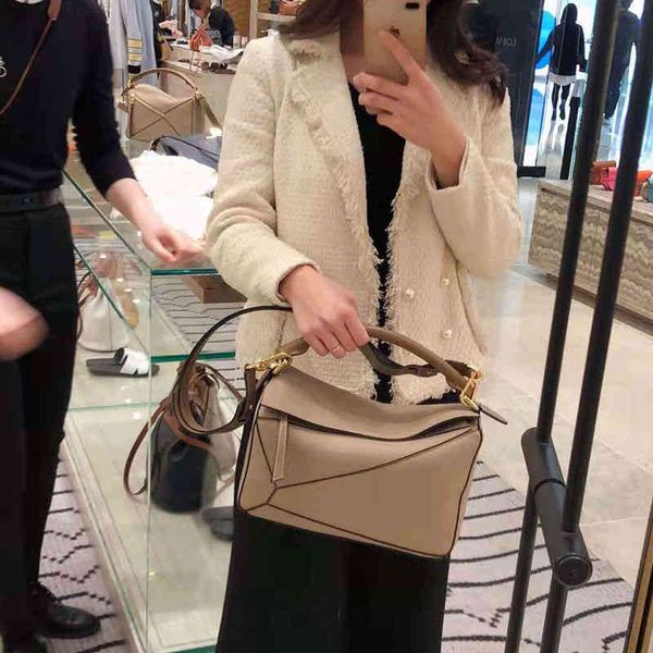 designer handbag bags luxury loews women minority women's bag 2022 autumn wint
designer handbag bags luxury loews women minority women's bag 2022 autumn wint